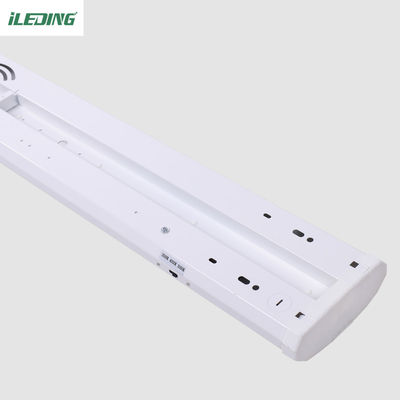 O escritório de IP65 40W 46W 347V ETL DLC conduziu o dispositivo elétrico de iluminação envolvente de baixo perfil 140Lm/W