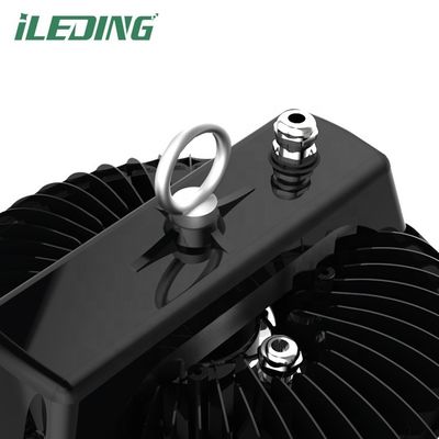 Solução de iluminação industrial 125W LED UFO High Bay Light com saída de luz personalizada