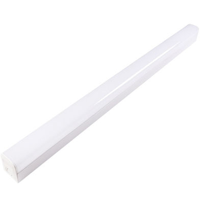 Design de circuitos 4ft / 8ft LED Batten Light Fixture Long Lifespan Controle Bluetooth inteligente