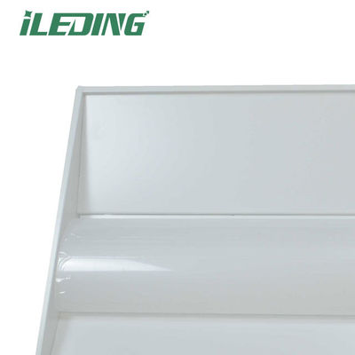 Lâmpada de teto de painel de troffer LED de estilo industrial 2X4 1X4 2X8 para escritório