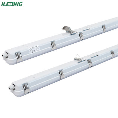 Material PC 8FT 110W LED Vapor Tight Tri Proof Light IP66 NEMA 4X para lavagem de carros agrícolas